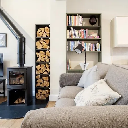 107 And 109 Nunnery Lane Holiday home *