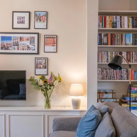 107 And 109 Nunnery Lane Prázdninový dům *